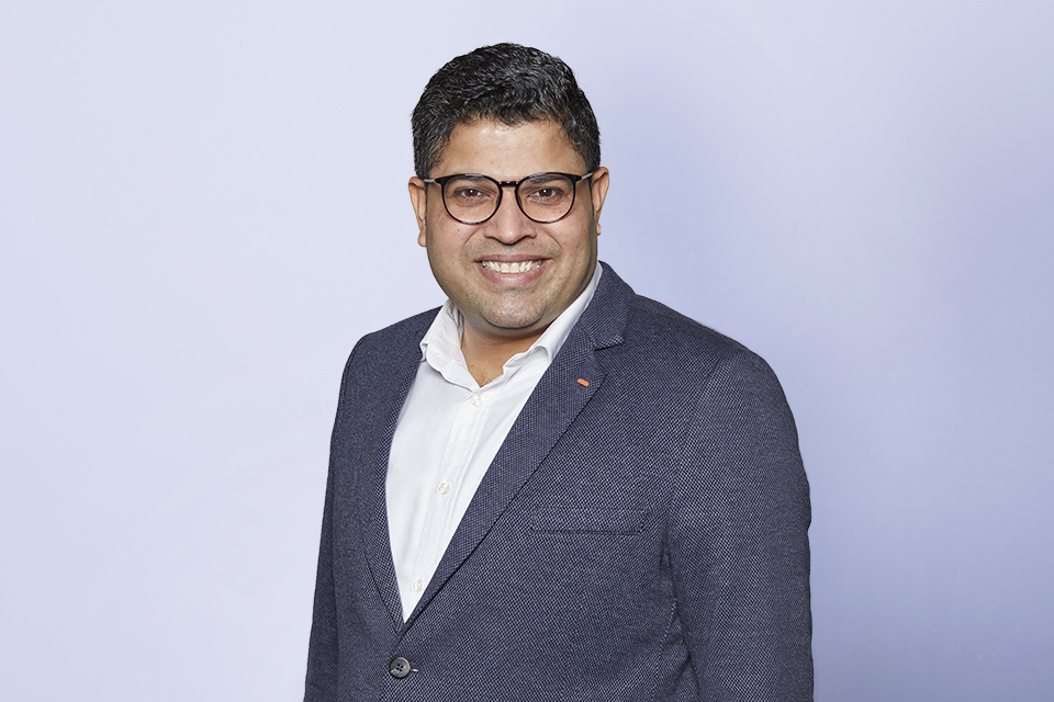 Anil_v2_web Anil_v2_web
